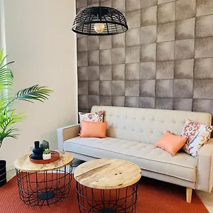 soho-fantstico-apartamento-en-el-barrio-de-las-artes-malaga.1costadelsol.com/