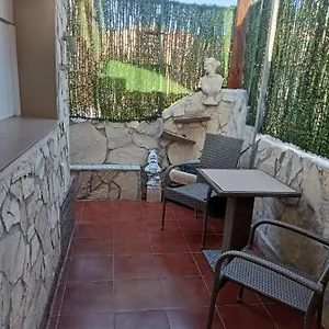 servilux-3.hotelsinnerja.org/