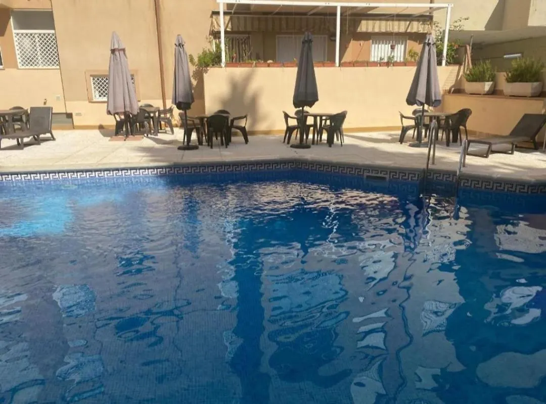 Instyle Almunecar En El Centro Con Cochera Y Piscina